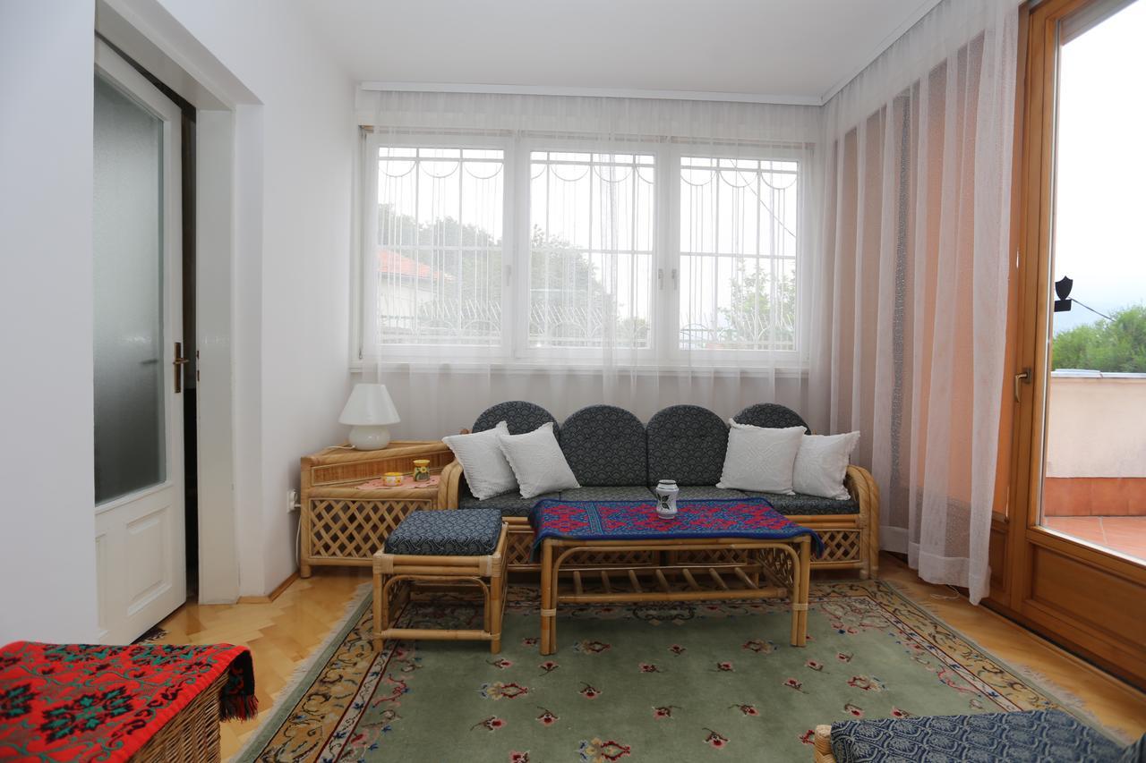 Apartments Villa Irma SJJ Eksteriør bilde