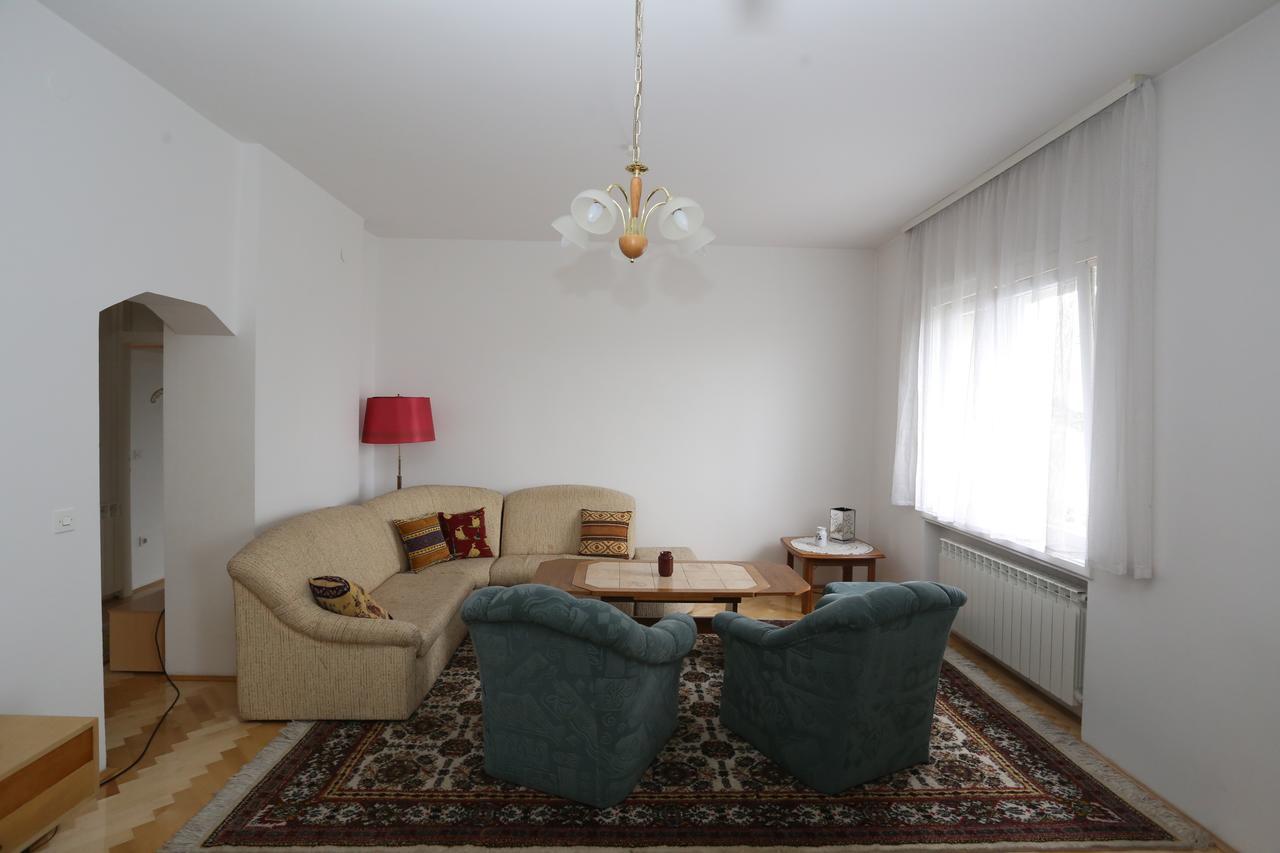 Apartments Villa Irma SJJ Eksteriør bilde