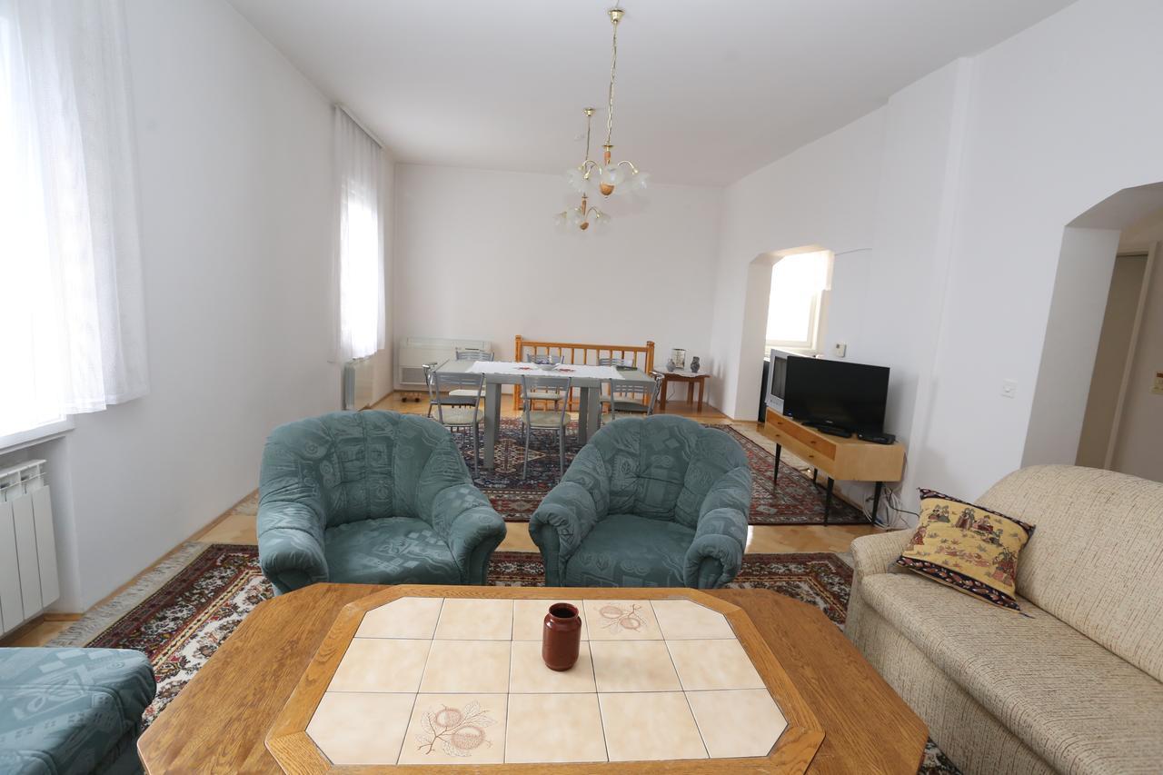 Apartments Villa Irma SJJ Eksteriør bilde